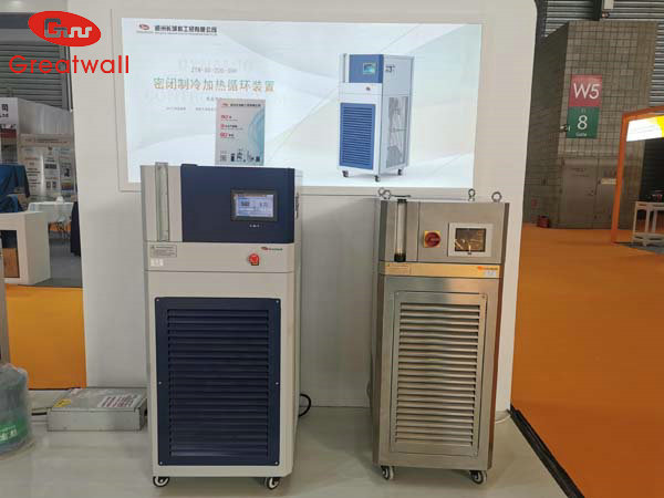 制冷加熱循環(huán)一體機(jī)，-80℃~+200℃高低溫控制